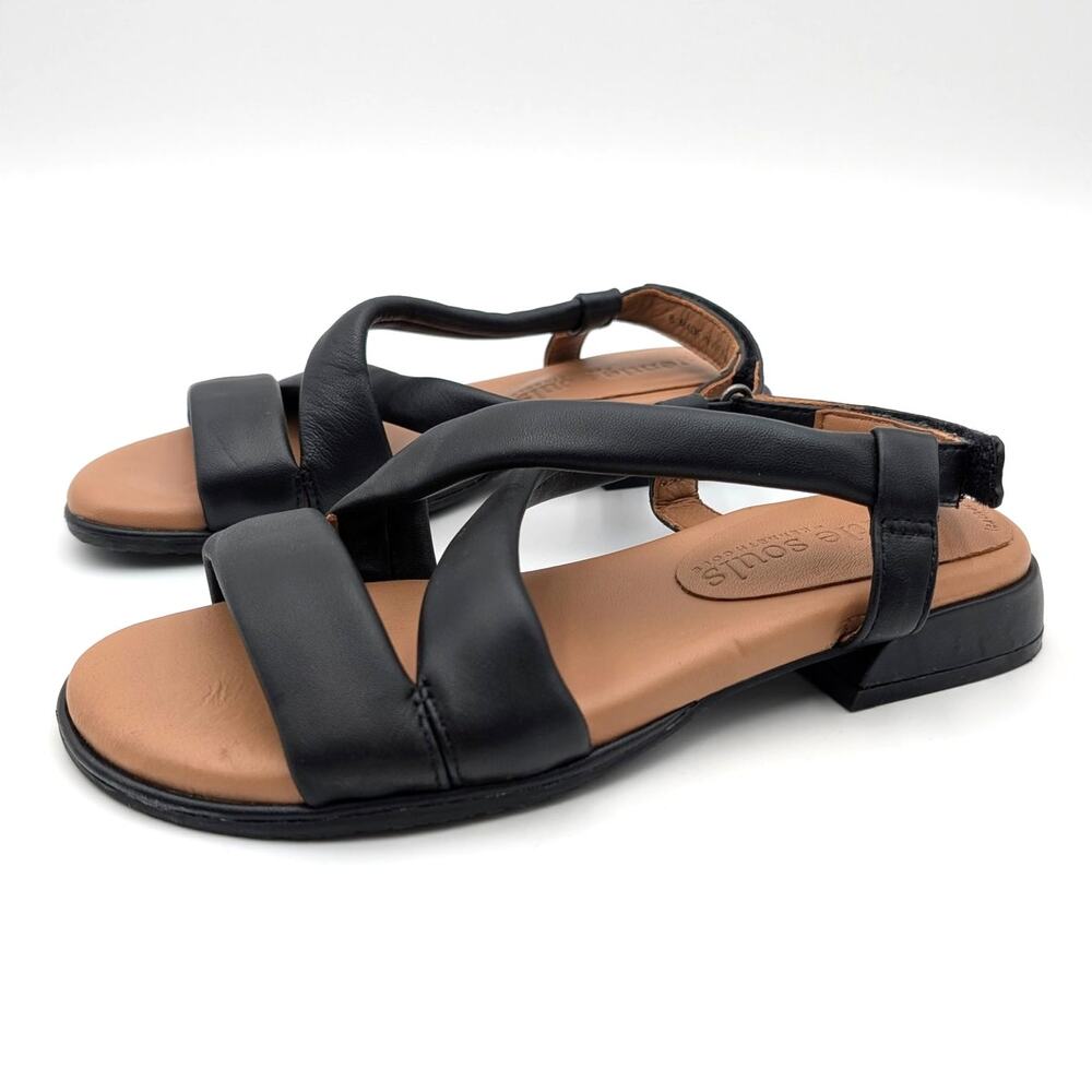 Gentle Souls Heather Flat Sandals Open Toe Women's Black Leather Size US6 EU37